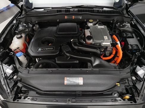 Used 2020 Ford Fusion SEL image 3