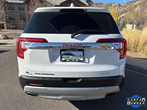 Used 2023 GMC Acadia SLE image 10