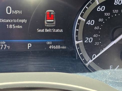 Used 2021 Toyota Highlander XLE AWD/4WD image 24