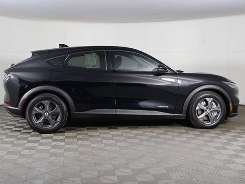 Used 2023 Ford Mustang Mach-E Select image 18