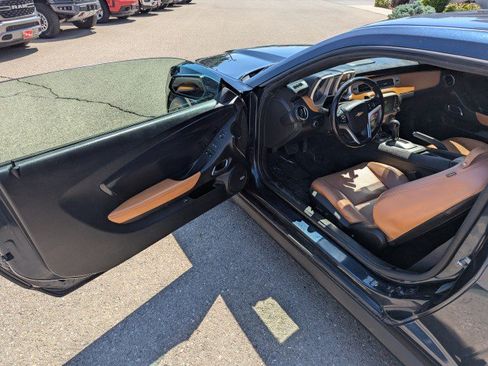 Used 2013 Chevrolet Camaro LT RWD image 8