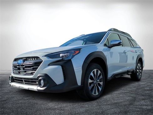 New 2025 Subaru Outback Touring w/ Popular Package #2 image 8