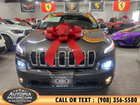 Used 2017 Jeep Cherokee Latitude image 31