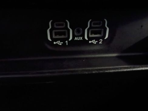 Used 2022 RAM 1500 Laramie image 6