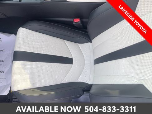 Used 2023 Lexus ES 350 F Sport w/ Accessory Package (Z2) FWD image 26