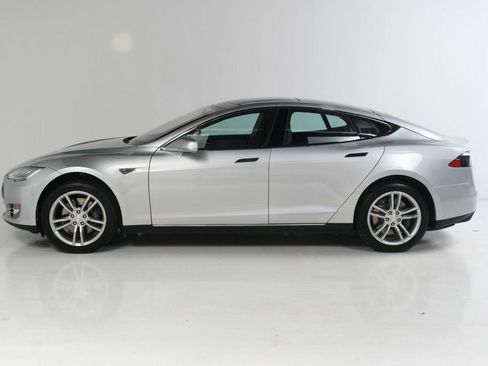 Used 2013 Tesla Model S image 3