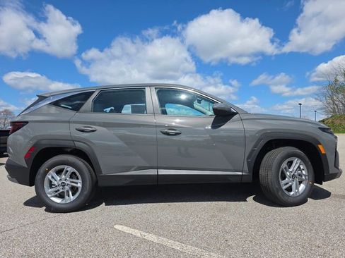 New 2026 Hyundai Tucson SE AWD/4WD image 16