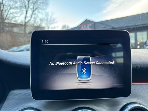 Used 2019 Mercedes-Benz CLA 250 4MATIC image 37