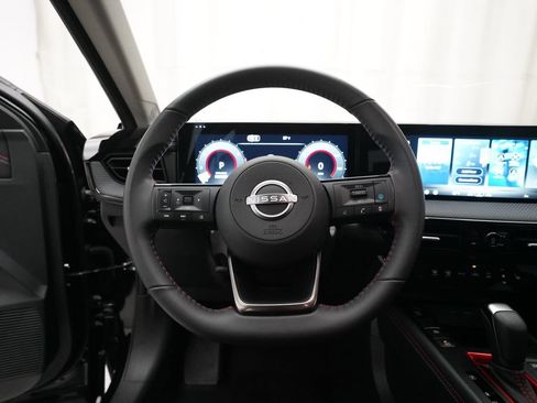 Certified 2026 Nissan Kicks SR w/ Cold Weather Package AWD/4WD image 4