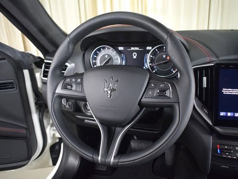 Certified 2024 Maserati Ghibli Modena image 24