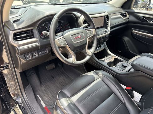 Used 2022 GMC Acadia Denali w/ LPO, Floor Liner Package FWD image 17