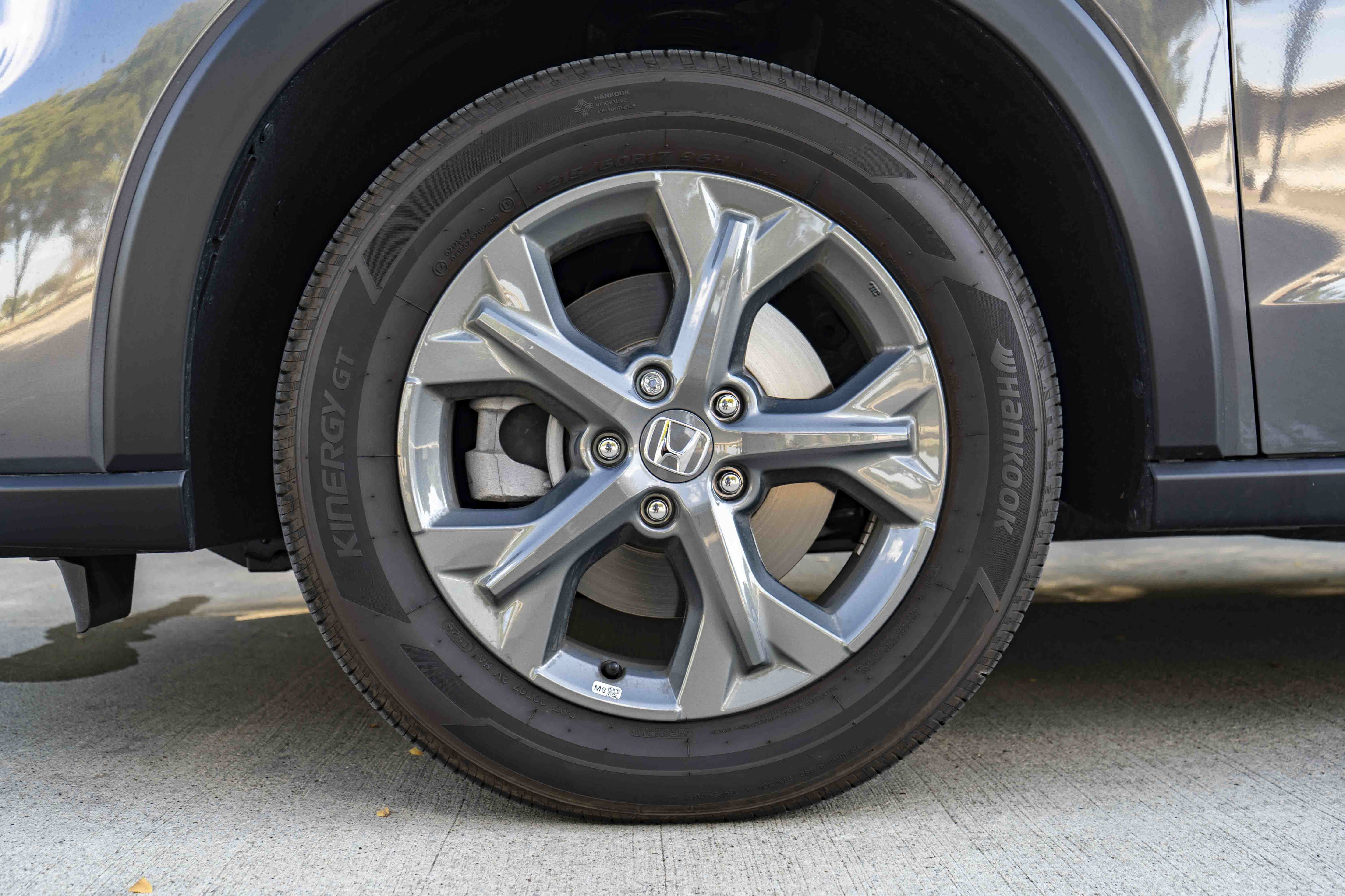 Used 2027 Honda HR-V LX image 14