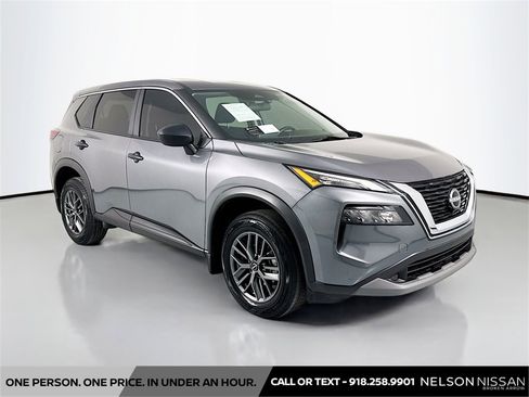 Certified 2023 Nissan Rogue S image 3