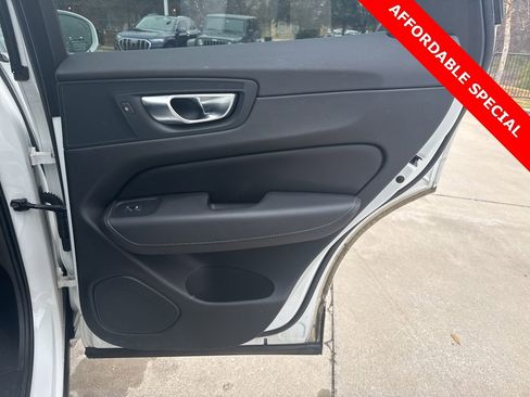 Used 2021 Volvo XC60 T5 Inscription w/ Advanced Package image 14