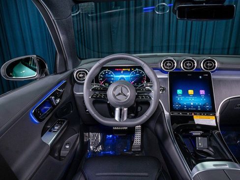 New 2026 Mercedes-Benz GLC 300 image 14