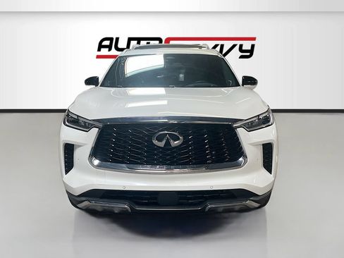 Used 2023 INFINITI QX60 Sensory w/ Vision Package AWD/4WD image 2