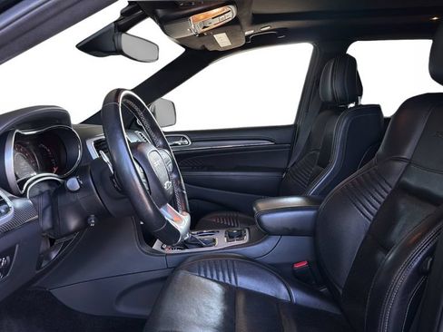 Used 2018 Jeep Grand Cherokee SRT AWD/4WD image 20