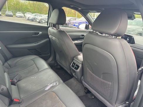 Used 2021 Hyundai Sonata SEL Plus w/ Tech Package image 9