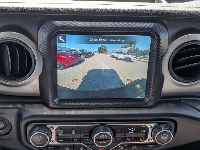 Used 2021 Jeep Gladiator Sport AWD/4WD image 25