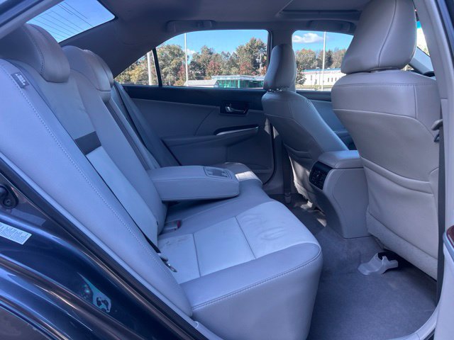 Used 2012 Toyota Camry XLE w/ Leather Pkg FWD image 38
