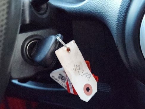 Used 2017 Jeep Wrangler Unlimited Rubicon image 7