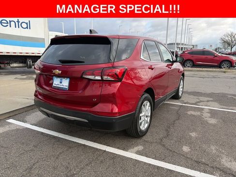 Used 2024 Chevrolet Equinox LT w/ LPO, Floor Liner Package FWD image 3