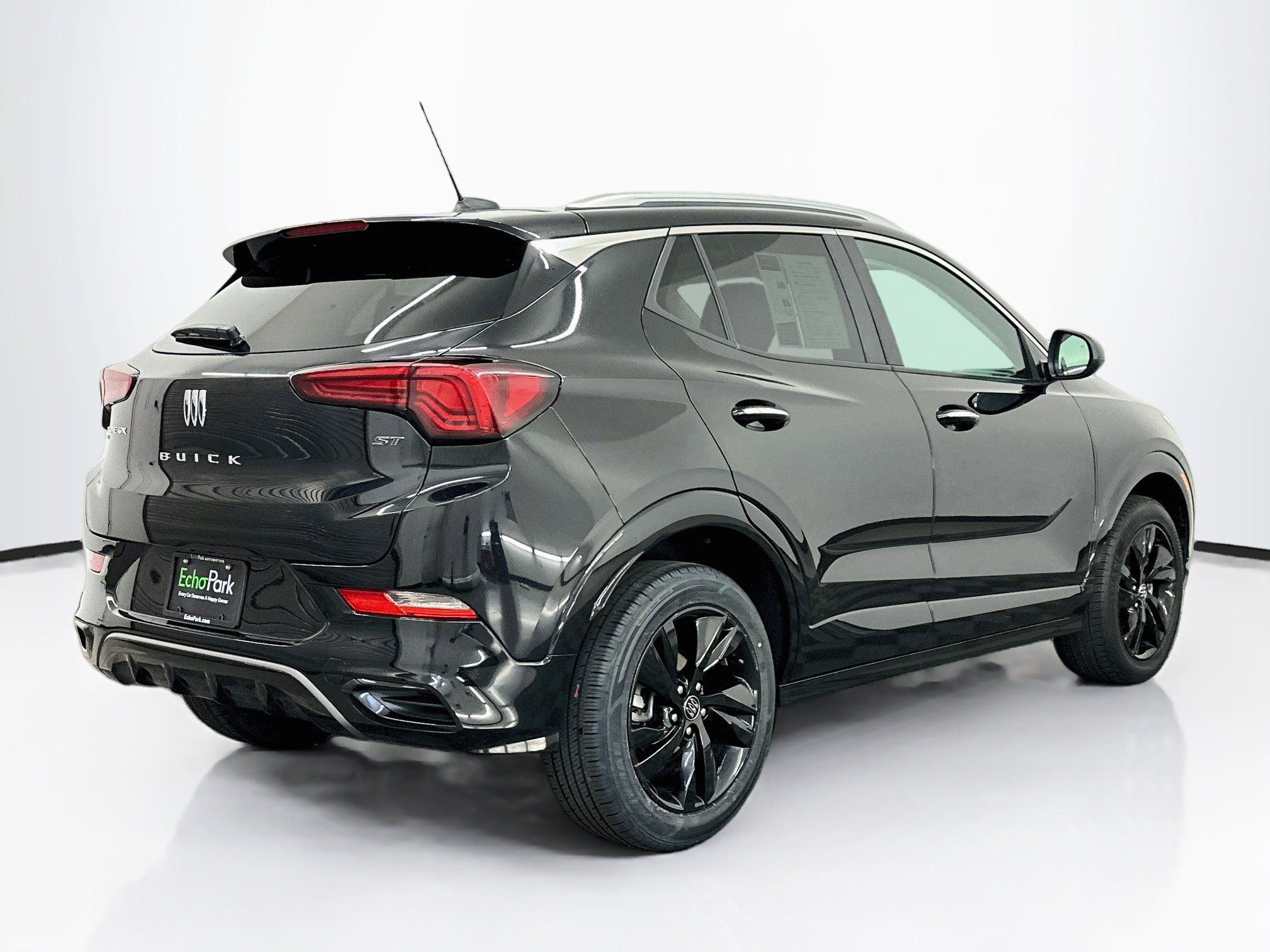 Used 2024 Buick Encore GX Sport Touring AWD/4WD image 9