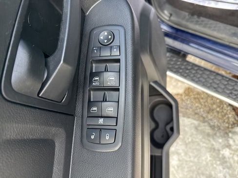 Used 2019 RAM 1500 Express w/ Express Value Package image 13