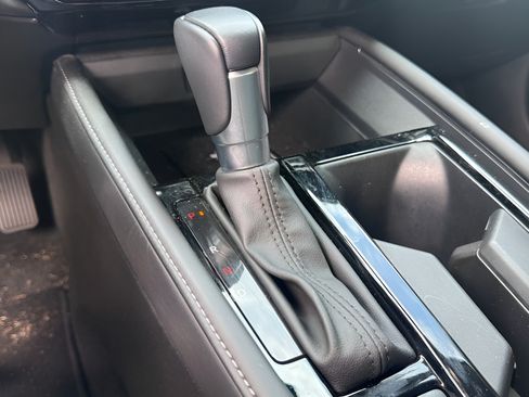 Used 2024 Honda Accord Touring image 30