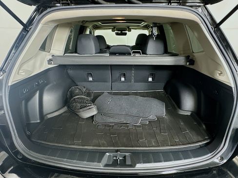 Used 2019 Subaru Forester Premium w/ All-Weather Package image 29