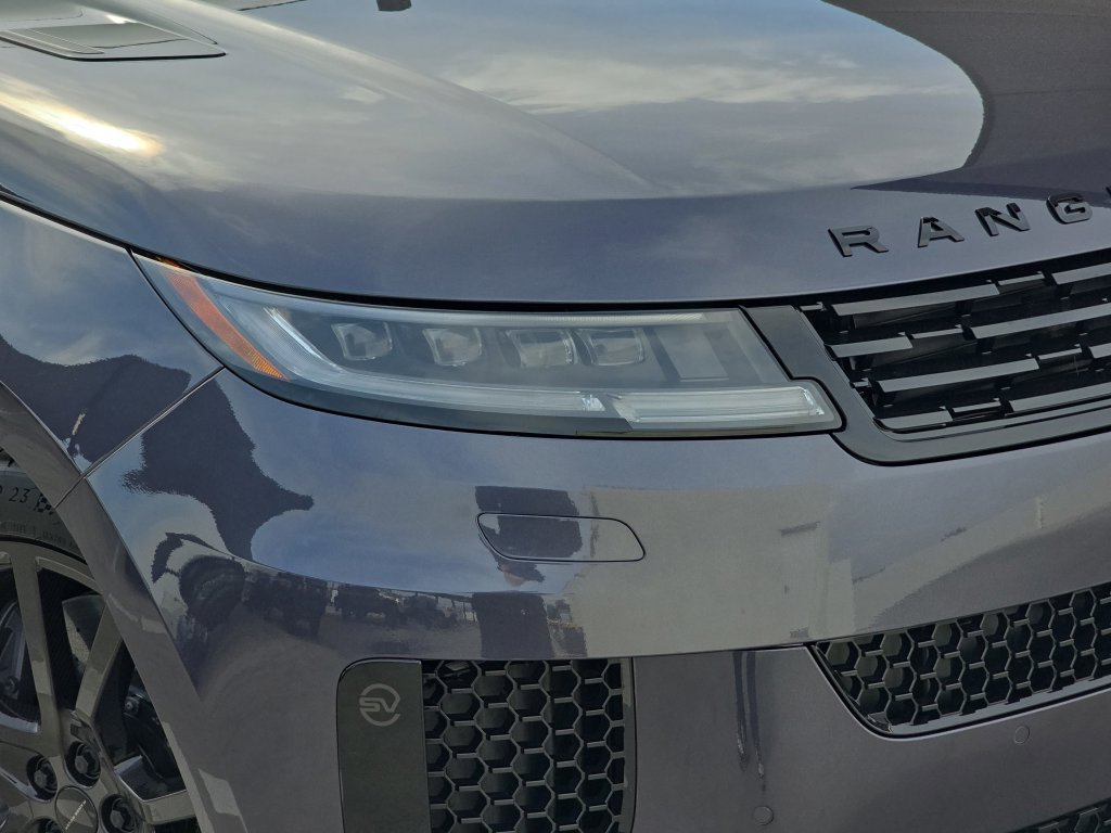 New 2026 Land Rover Range Rover Sport SV AWD/4WD image 33
