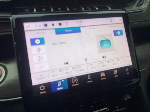 Used 2024 Jeep Grand Cherokee L Limited w/ Luxury Tech Group II image 69