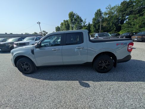 Certified 2024 Ford Maverick Lariat w/ FX4 Off-Road Package AWD/4WD image 3
