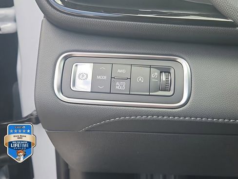 New 2026 Buick Enclave Preferred w/ Power Package AWD/4WD image 24