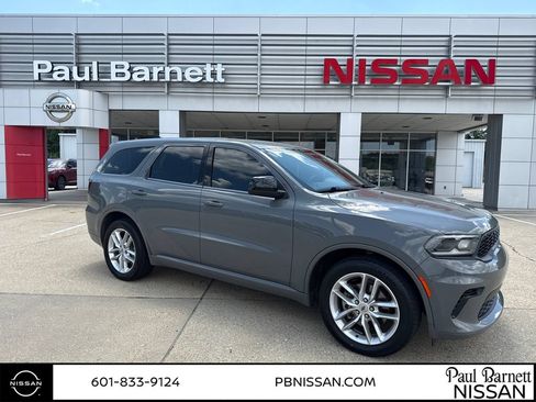 Used 2023 Dodge Durango GT RWD image 1