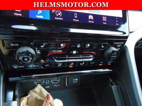New 2025 Jeep Grand Cherokee L Limited AWD/4WD image 22