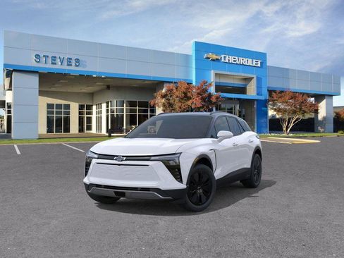 New 2026 Chevrolet Blazer EV LT image 8