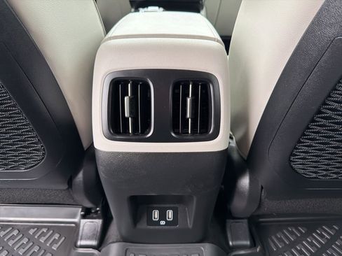 Used 2022 Hyundai Tucson Limited FWD image 25