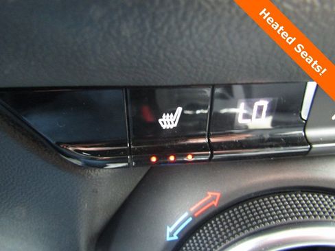 Used 2022 Chevrolet Blazer LT image 16