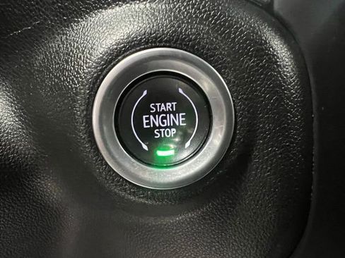 Used 2021 Chevrolet Silverado 1500 LT Trail Boss image 33