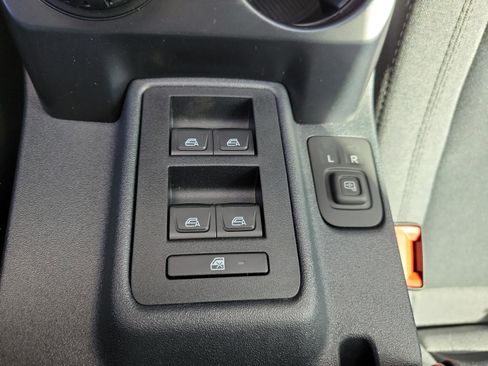 New 2025 Ford Bronco Big Bend image 31