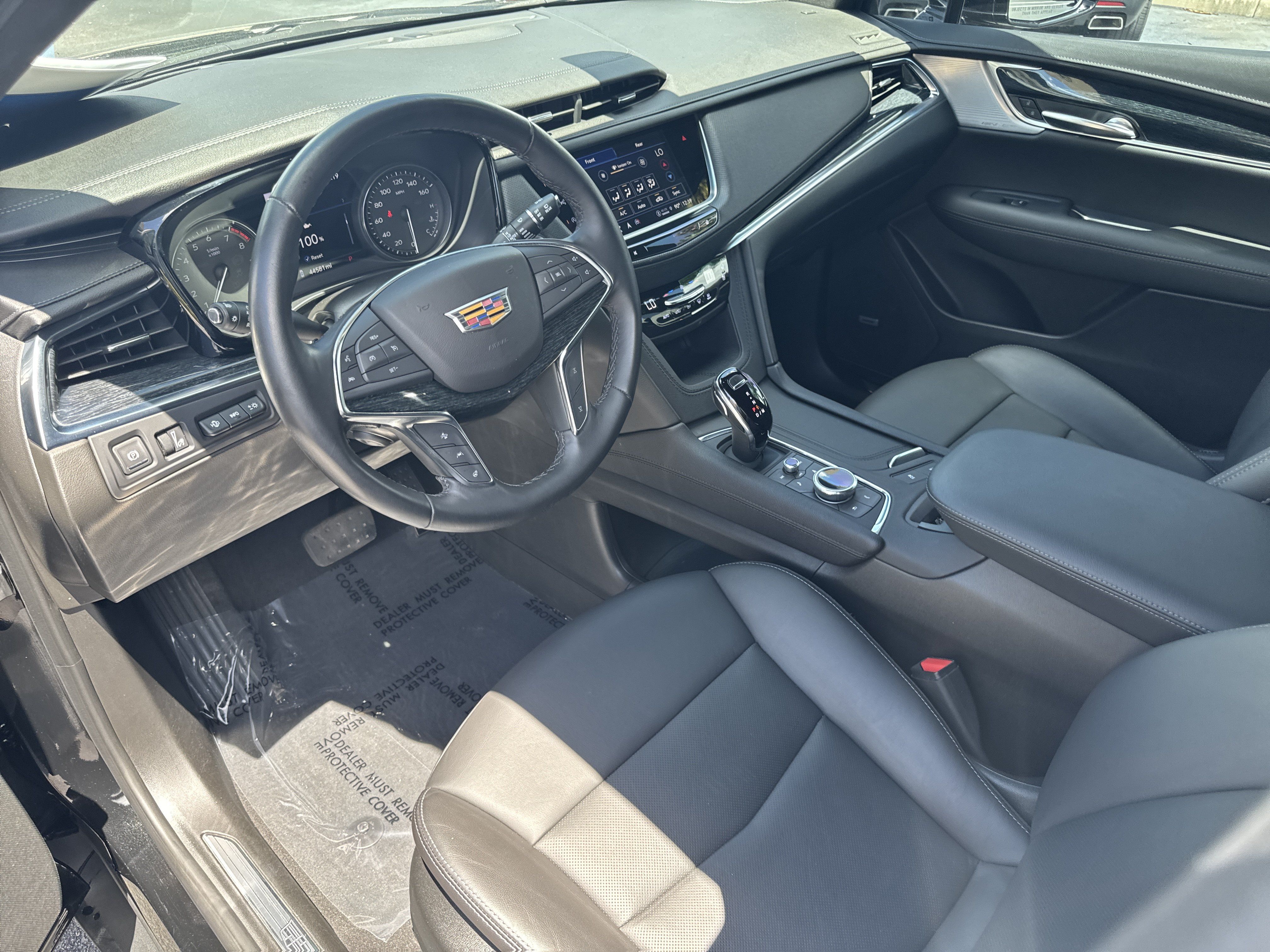 Certified 2024 Cadillac XT5 Premium Luxury w/ Technology Package FWD image 26