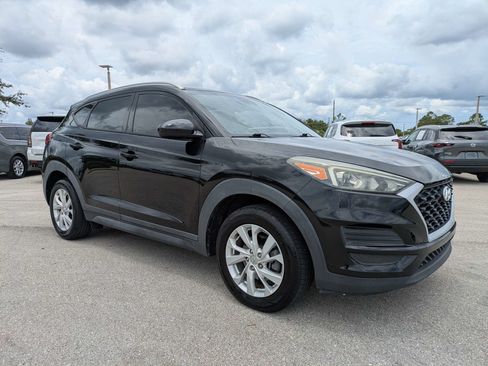 Used 2019 Hyundai Tucson Value FWD image 2
