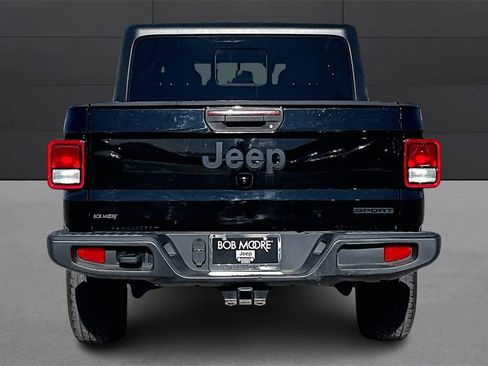 Used 2020 Jeep Gladiator Sport w/ Quick Order Package 24S image 3