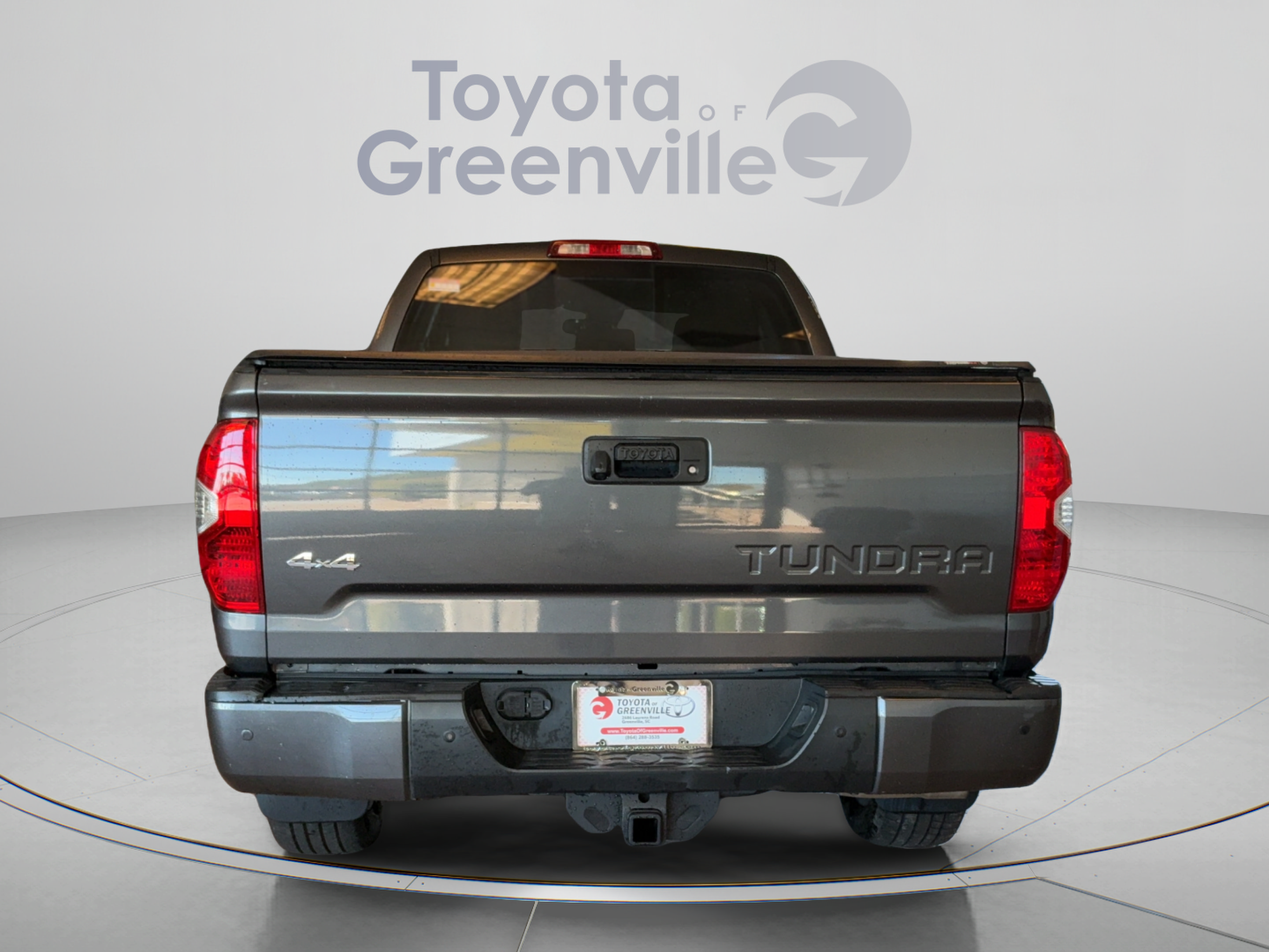 Used 2018 Toyota Tundra Limited w/ Limited Premium Package AWD/4WD image 5