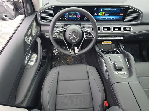 New 2026 Mercedes-Benz GLS 450 GLS 450 image 25