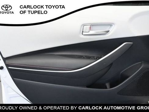 Used 2025 Toyota Corolla SE FWD image 25