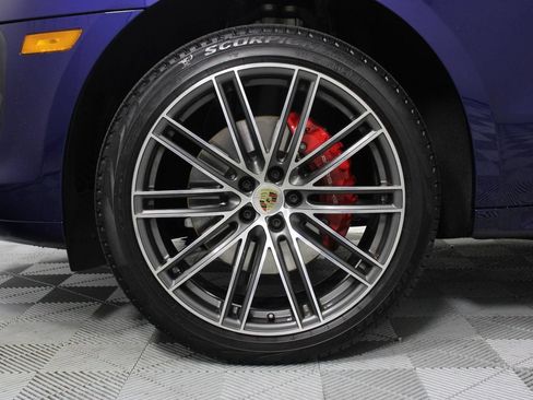 Certified 2026 Porsche Macan S AWD/4WD image 30
