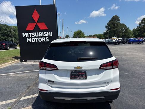 Used 2023 Chevrolet Equinox LT AWD/4WD image 4