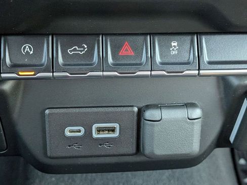 Certified 2022 Chevrolet Silverado 1500 Custom w/ LPO, Dark Essentials Package image 26